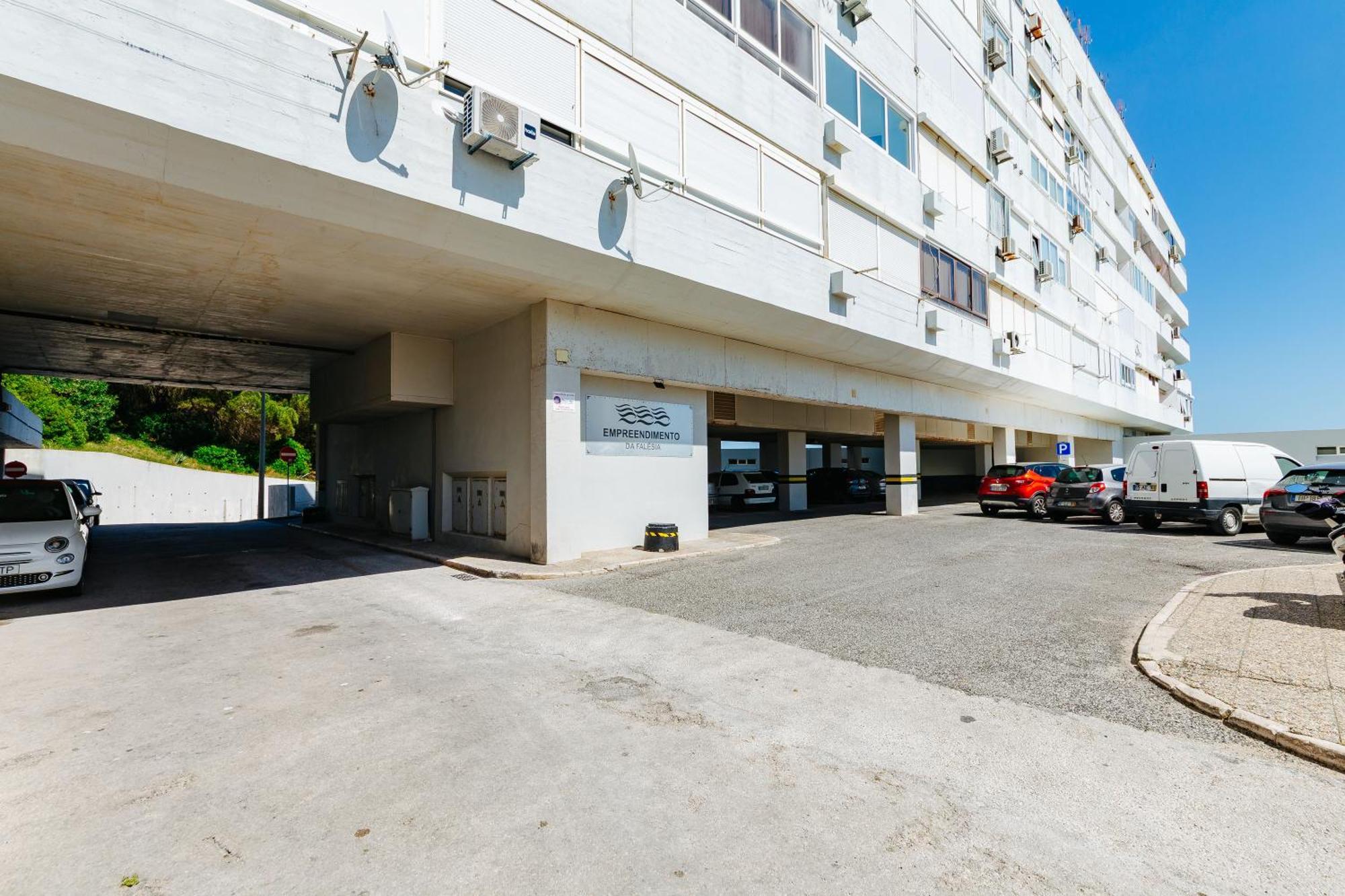 Rent4Rest - Sesimbra Ocean View Studio Exterior foto